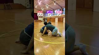 👶靴下を取り上げるばぶ🧦