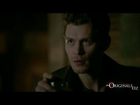 The Vampire Diaries 7x14 Klaus tells Stefan to leave New Orleans