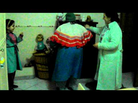 MIA NONNA CHE BALLA :) :) :)