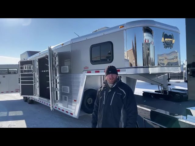 Preview image of 2018 Hart 4 Horse Living Quarters - 5U200953 Transwest Truck Trailer RV Live youtube video