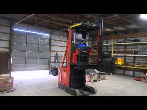 1995 Raymond 537 CSR30T Narrow Aisle Electric Forklift, Lot# 345065 on 1/6/15 Repocast Auction