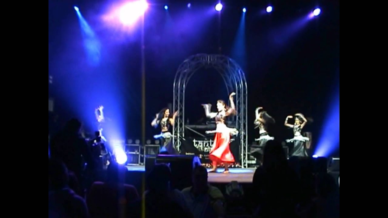 Nupur Dance Group chori chori (emi), happening (mr aur mrs khanna), munni badnaam hui (dabang)