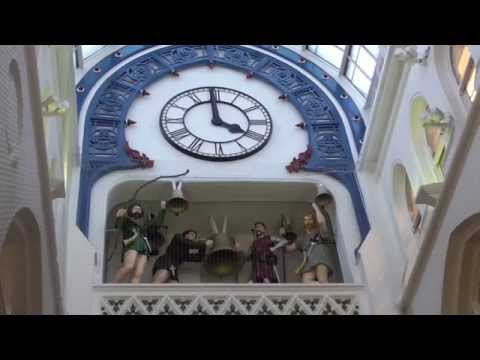 Thornton's Arcade Clock, Leeds