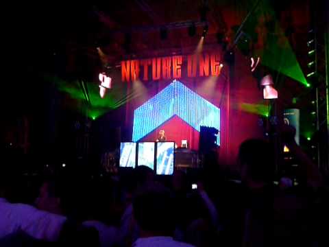Markus Schulz [Tomcraft - Loneliness 2010 (Markus Schulz Big Room Reconstruction)] @ Nature One 2010