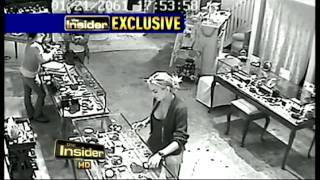 Does security camera surveillance show Lindsay Lohan stealing jewelry necklace forensic video expert