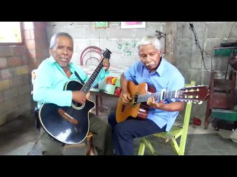 el tema es el teléfono musica de cedros de líbano de CHICOMUSELO Chiapas