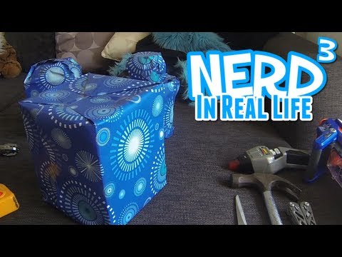A Totally Professional Nerd³ Unwrapping - Wot's Birthday!