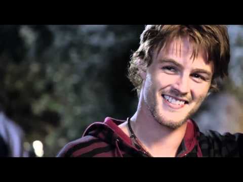 Blue Crush 2 Official Trailer