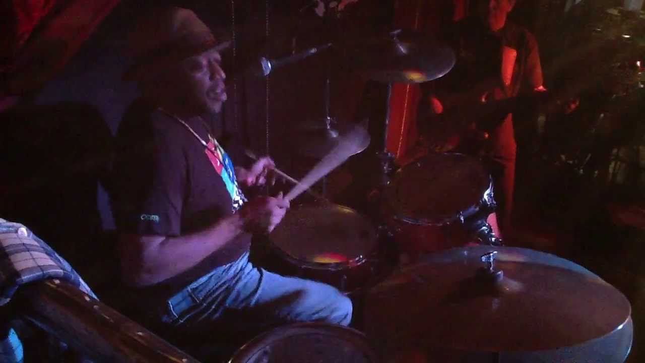Rico McClarrin & The Grateful Natives Rico McClarrin / Marcos Coll (drums & bass solo)