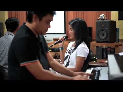 What a Wonderful World - Louis Armstrong Cover by Yarra & Dwiki Dharmawan