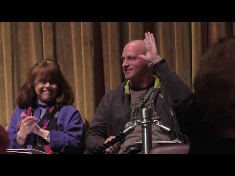 Tom Brown talks with the Judges - video by Susan Quinn Sand