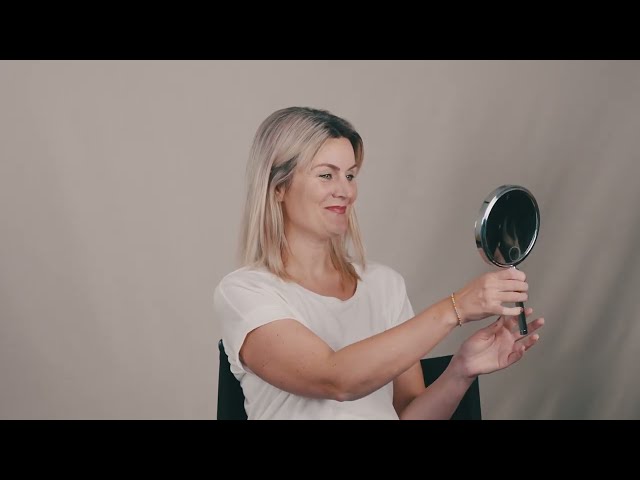 Youtube - Melissa Wefers-Permanent Make-up,med. Brustwarzentätowierung