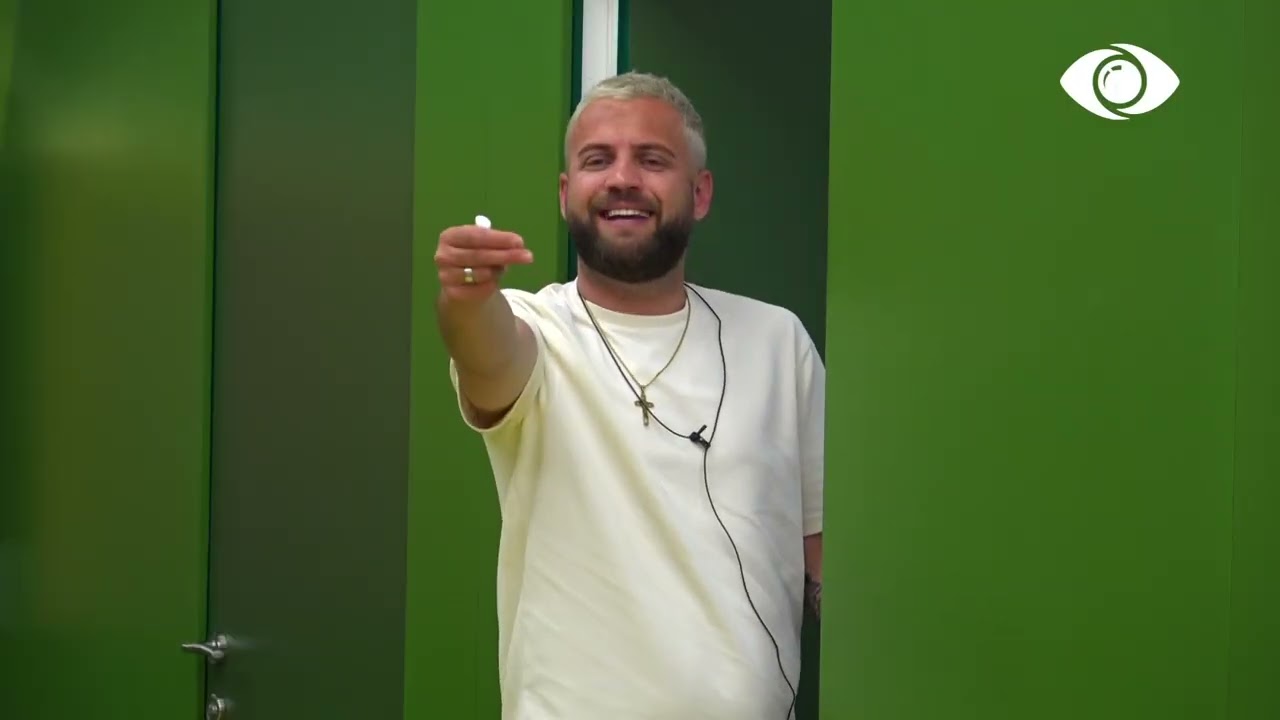 Luizi i kërkoi Armaldos të heqë kapelen: S'ke burrëri, i servilosesh Oltës