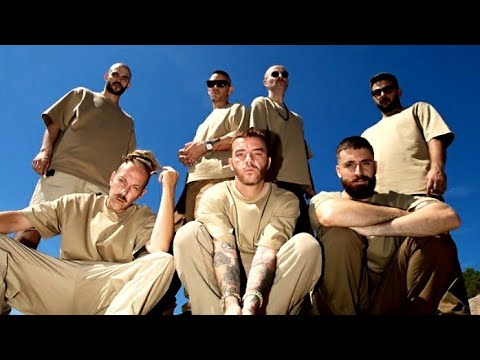 Intervista al nuovo gruppo di Salmo: "Le Carie"