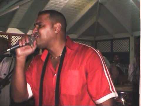 AMOR TA NA PORTA BIG SIZE DIESEL