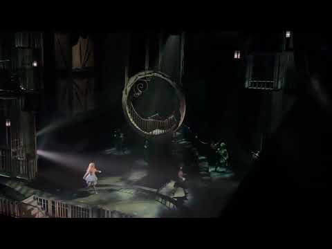 WICKED BRASIL - Desafiar A Gravidade (Myra Ruiz, Fabi Bang)