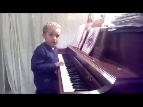 Piano Player to Mario Maker