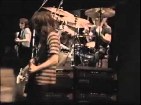 AC/DC - Girls got Rhythm (Live)