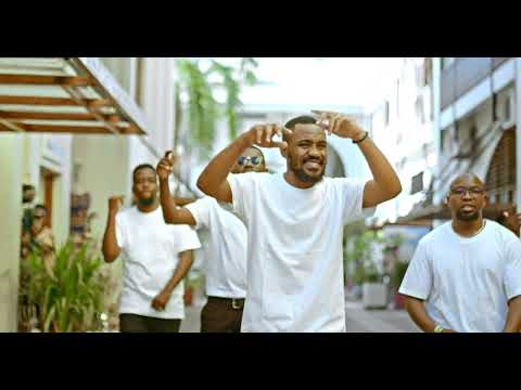 Mc Freddie Ft Borne Kingz - Najivunia (Official Music Video)