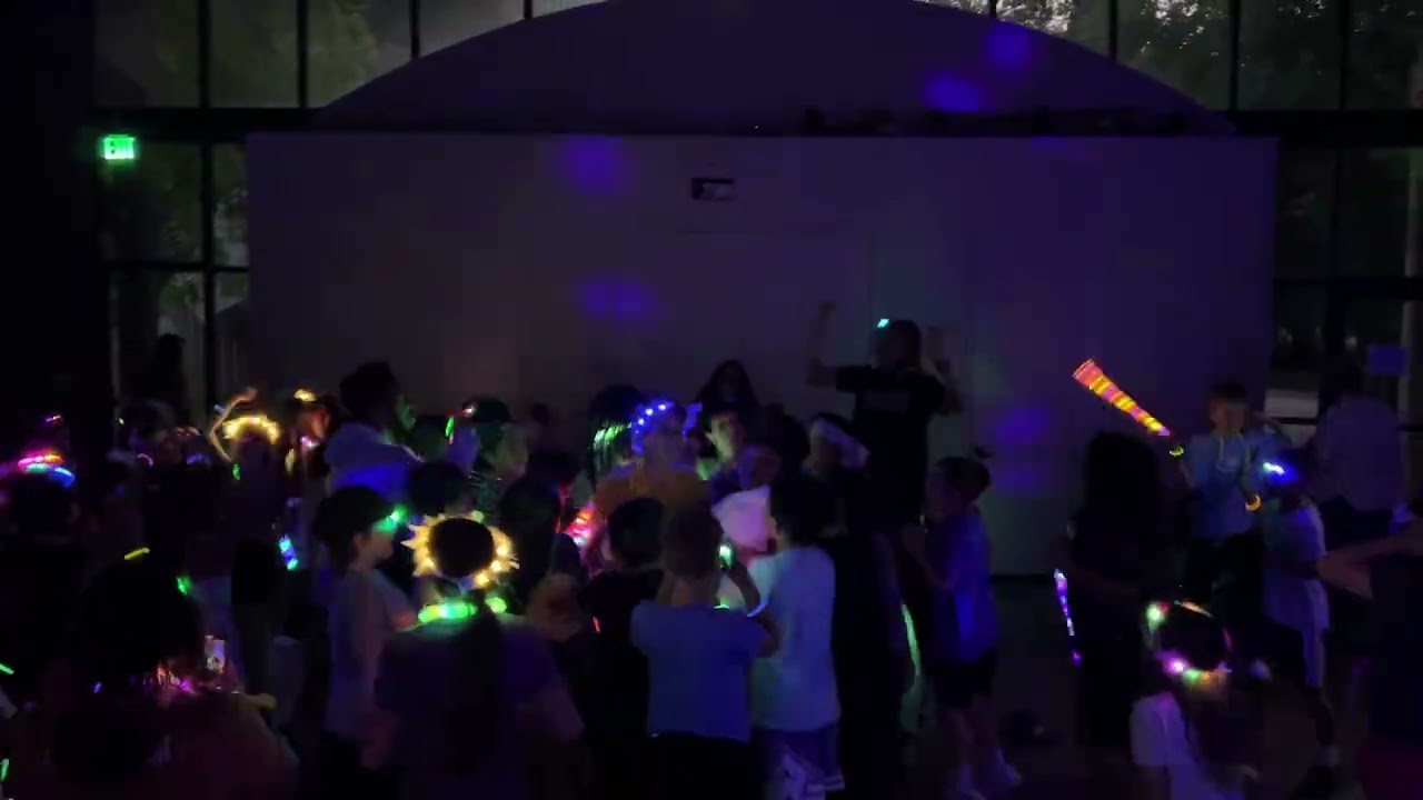 Promotional video thumbnail 2 for Capital DeeJays