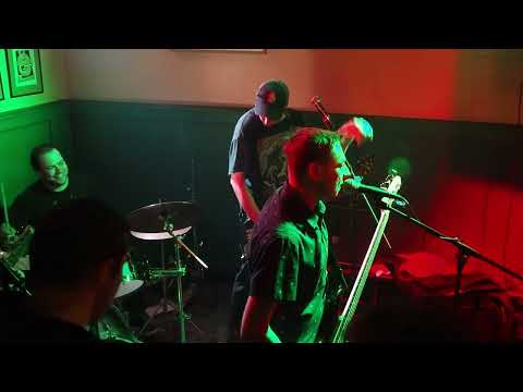 Myši v Savu - Něco je jinak (Official Live - Ponorka - Olomouc 26.3.2022)