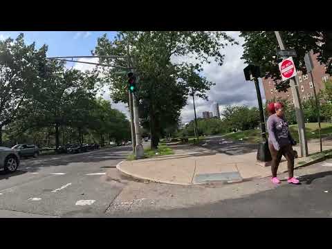 Boston Massachusetts - Bike Lane How to Ride from Nubian Sq to Ruggles - Blue Bike Ignores Traffic