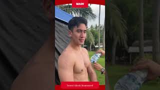Download lagu VARREL BRAMASTA SAAT KECIL DIMANDIKAN PAKAI AIR AQUA!! mp3