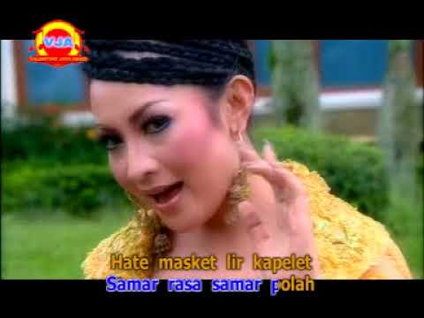 Dewi Azkiya - Tepang Munggaran