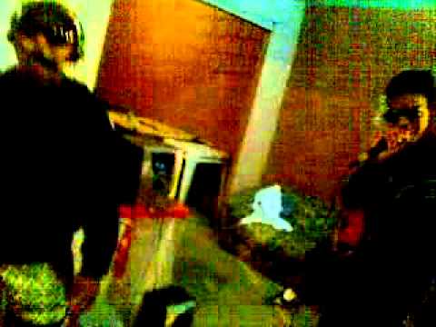 MC VICTOR E MC ENIO NA FESTA DA OVC 3 ANOS .