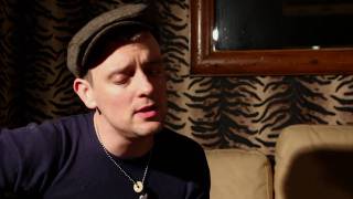 Dave Hause and Franz Nicolay - Prague (Revive Me) live backstage session