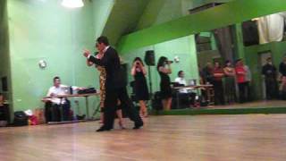 Paula Gurini y Mariano Bielak 1 of 4