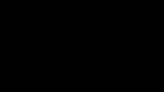 Just one Candle shining in a winddopane