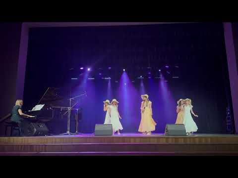 Popgrupa CIELAVIŅA - SKAUDĪBA