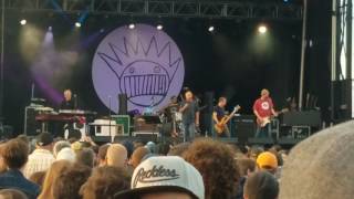 WEEN - Monique the freak 6-10-17 @ Thompson&#39;s Point Portland Maine