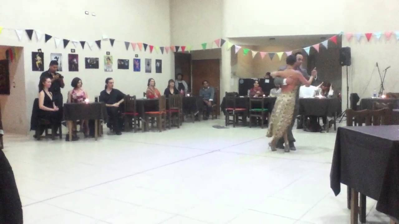 Video thumbnail for Nathalia Peña Muñoz y Gonzalo Angeles en La Traicionera 3/4