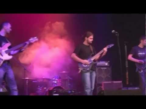 Hipokamp - Dokonać Eutanazji Castro (D.E.C.) Live