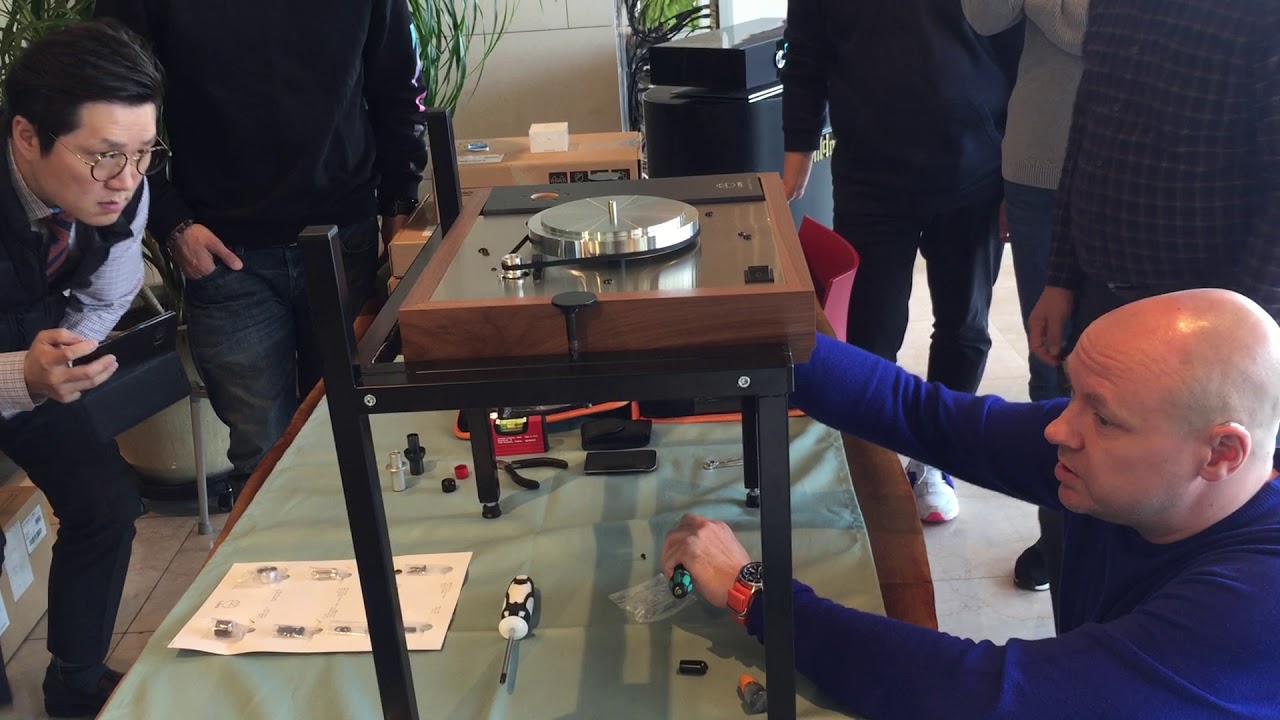 video Đầu đĩa than Linn Majik LP12 chính hãng 0