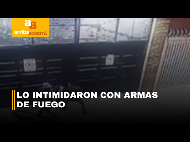 Delincuentes le robaron el carro a un hombre en la puerta de su casa en Santa Isabel