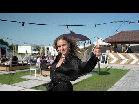 Hippie Market 2021- Modeshows - Boho Village Experience