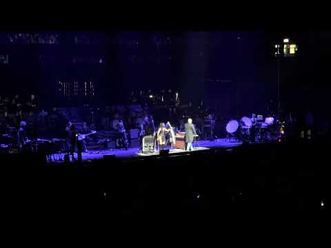 Hans begrüßt München und spricht über Tina Guo & Loire Cotler | Hans Zimmer Live | 24.05.2023 | 4K