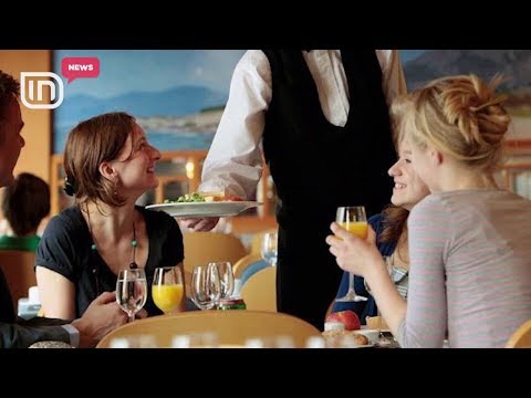Si të sillesh në restorant. Buzëqeshini, kur të mundeni | IN TV Albania