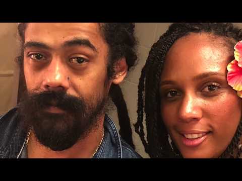 Damian 'Jr. Gong' Marley. Live in Hawaii, sings the Road to Zion: Eh Tunkara film,