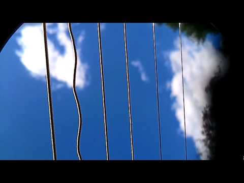 visualizing vibrations on singing strings