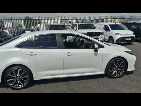 Toyota Corolla 1.8 HYBRID SOL SALOON - Image 2