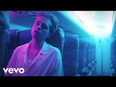Devin Kennedy - Frequent Flyer (Official Music Video)