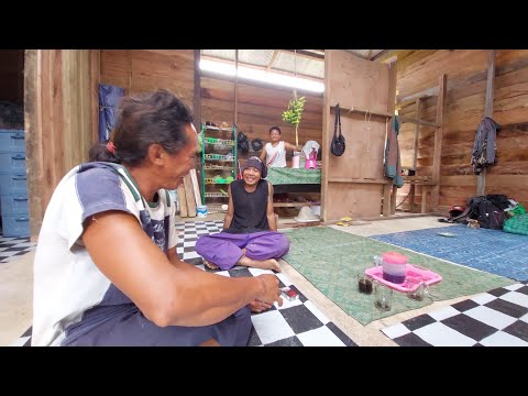 MOMEN PERTEMUAN SAHABAT LAMA; BANG YUSRAN & PAK MATIUS