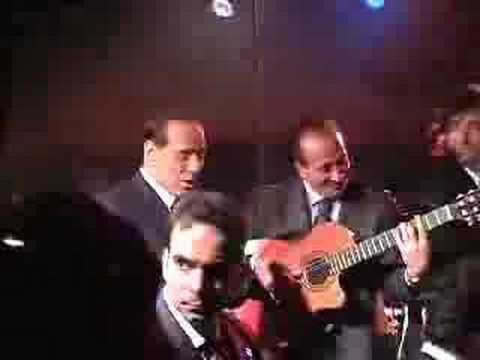 Berlusconi chante Pigalle Georges Ulmer Sarkozy Bruni