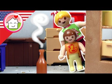 Playmobil english Genie in the Basement - The Hauser Family