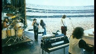 Lynyrd Skynyrd ► Tuesday&#39;s Gone  Live 1976 [HQ Audio] One More from the Road