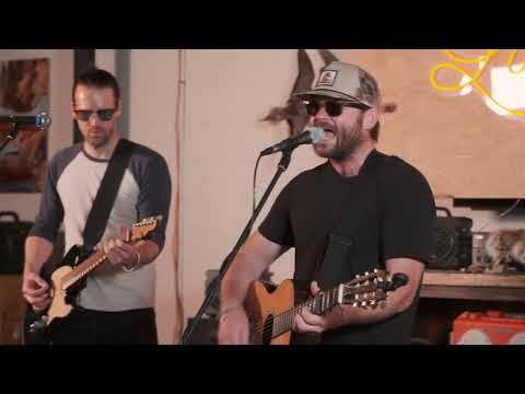 Box Sessions | John Baumann